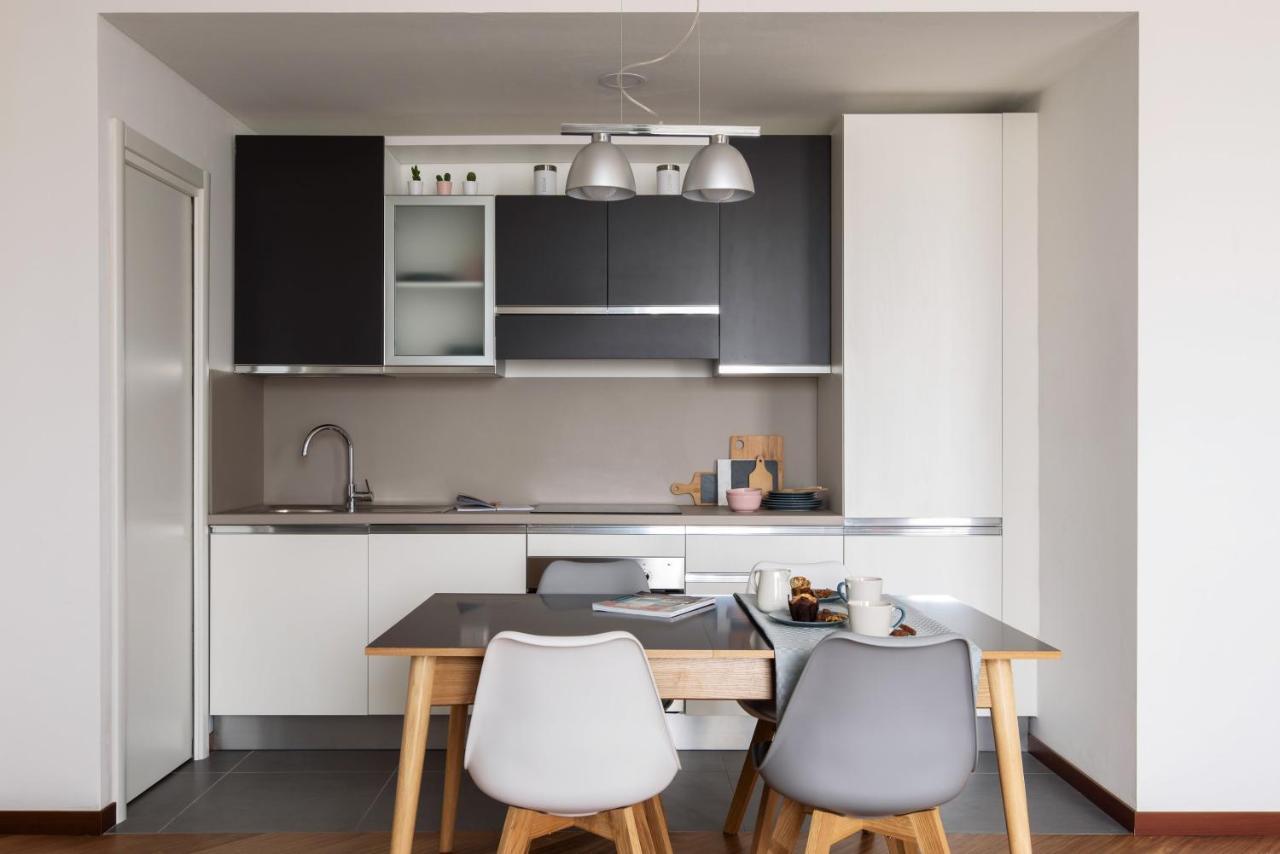 Altido Superb Flat With Office Near Dateo Station Milaan