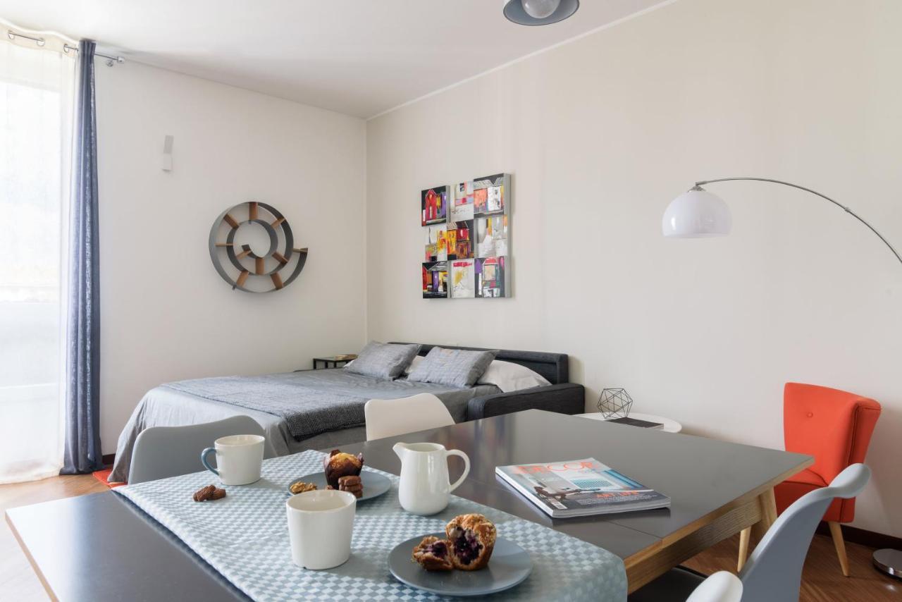 Altido Superb Flat With Office Near Dateo Station Milaan
