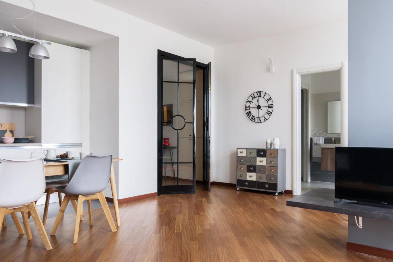 Appartement Altido Superb Flat With Office Near Dateo Station *